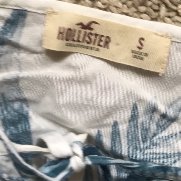 Hollister - Women’s White & Blue Floral Blouse - S - Picture 5 of 6